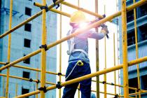 即使工程总承包商垫付劳动报酬，也不影响追究包工头的刑事责任