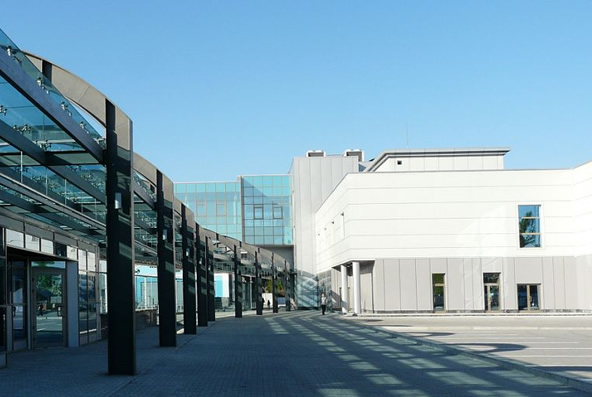 县级以上人民政府，无权实施强制拆除