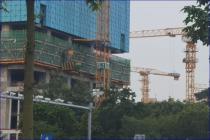 对于尚未支付完毕全部的工程款项，转包人对实际施工人承担连带责任