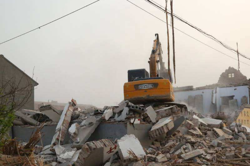 房产所有人的住宅权不可侵犯！阻止强拆致人重伤属正当防卫