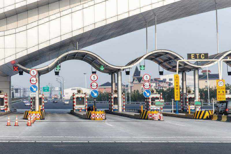 合同价款或报酬不明确且协商不成的，按照订立合同时履行地市场价格履行