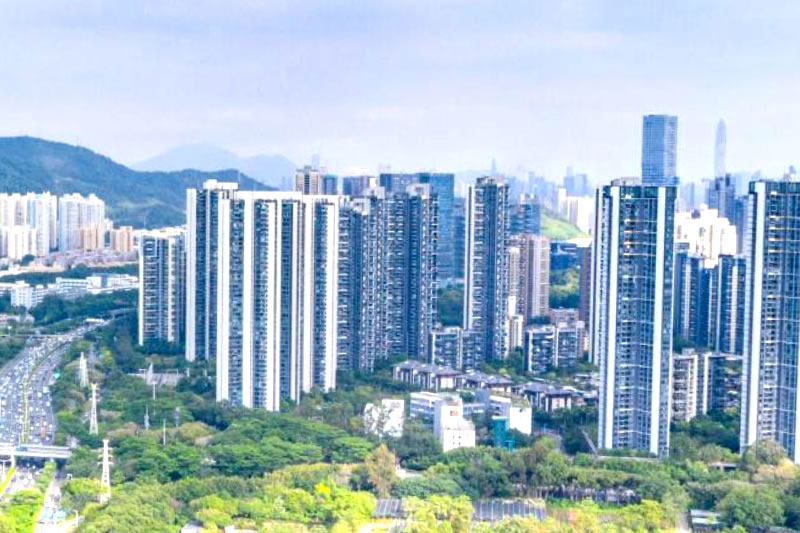 施工人的工程价款虽可优先受偿，但是劣后于商品房消费者生存权