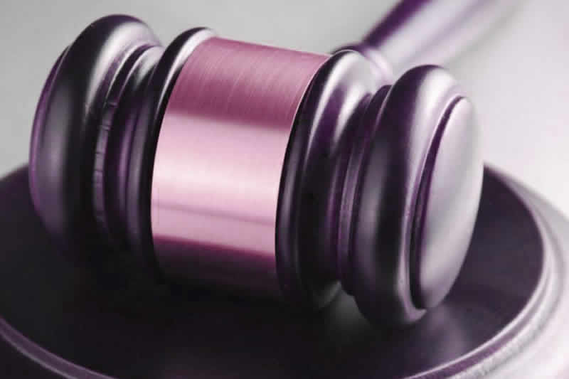 强制拆除唯一住宅恐引恶性事件，故不宜支持行政机关的强拆请求