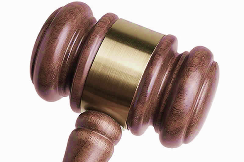 班组诉实际施工人付农民工工资，被挂靠公司须承担连带清偿责任