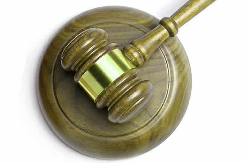 因家庭装饰装修发生纠纷，应当向不动产所在地法院起诉吗？